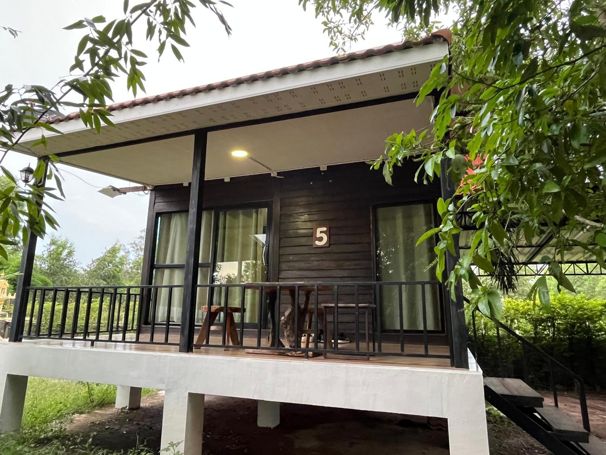 Sangkaset Resort Ban Mong Muang Екстер'єр фото