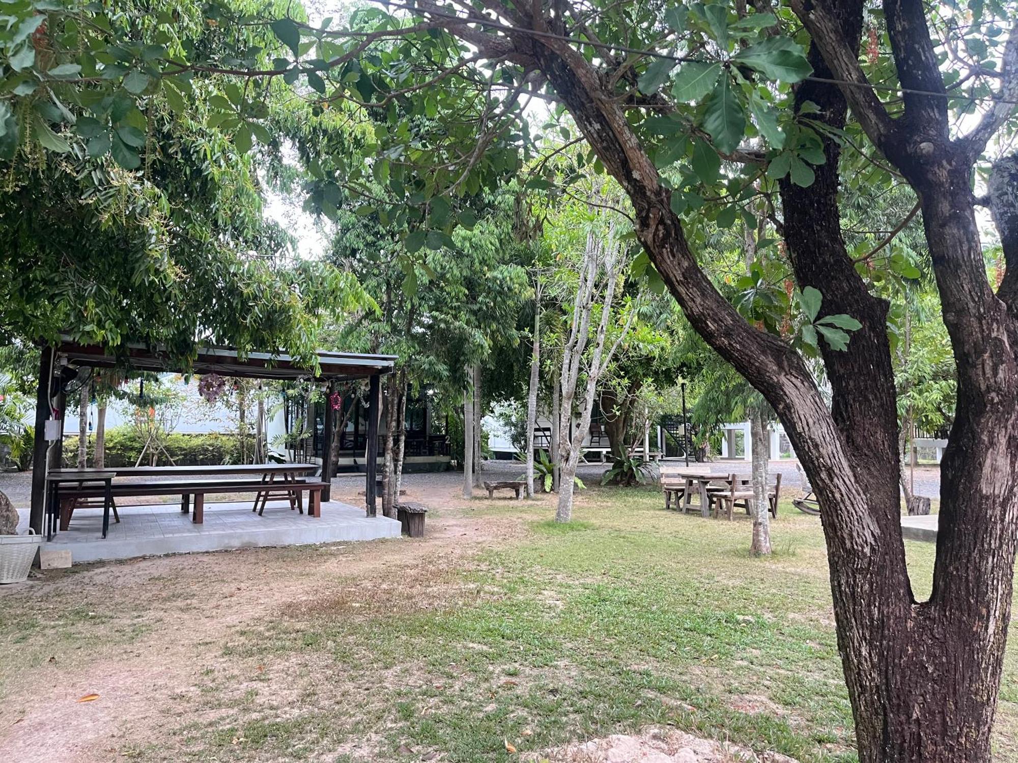 Sangkaset Resort Ban Mong Muang Екстер'єр фото