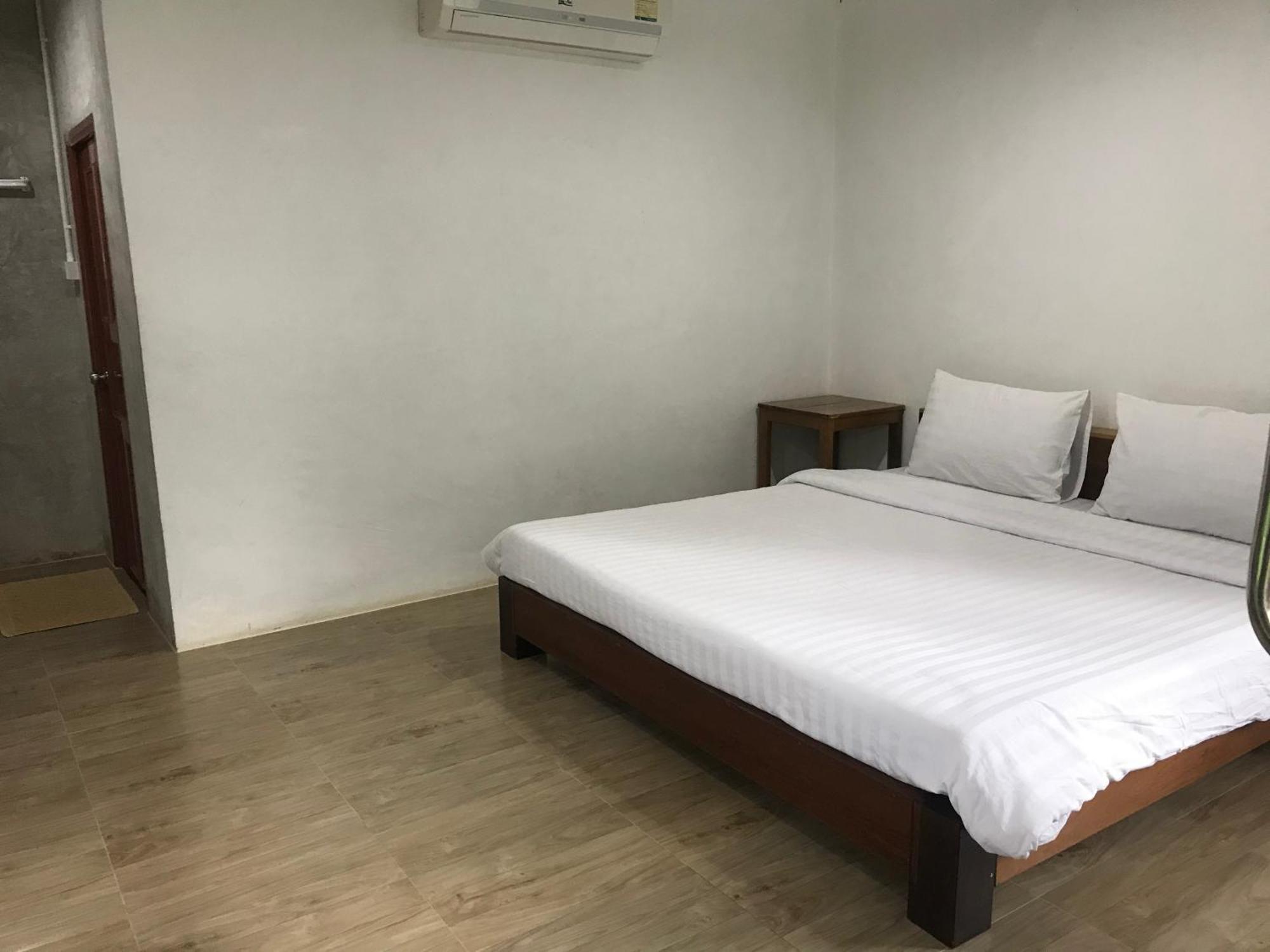 Sangkaset Resort Ban Mong Muang Екстер'єр фото